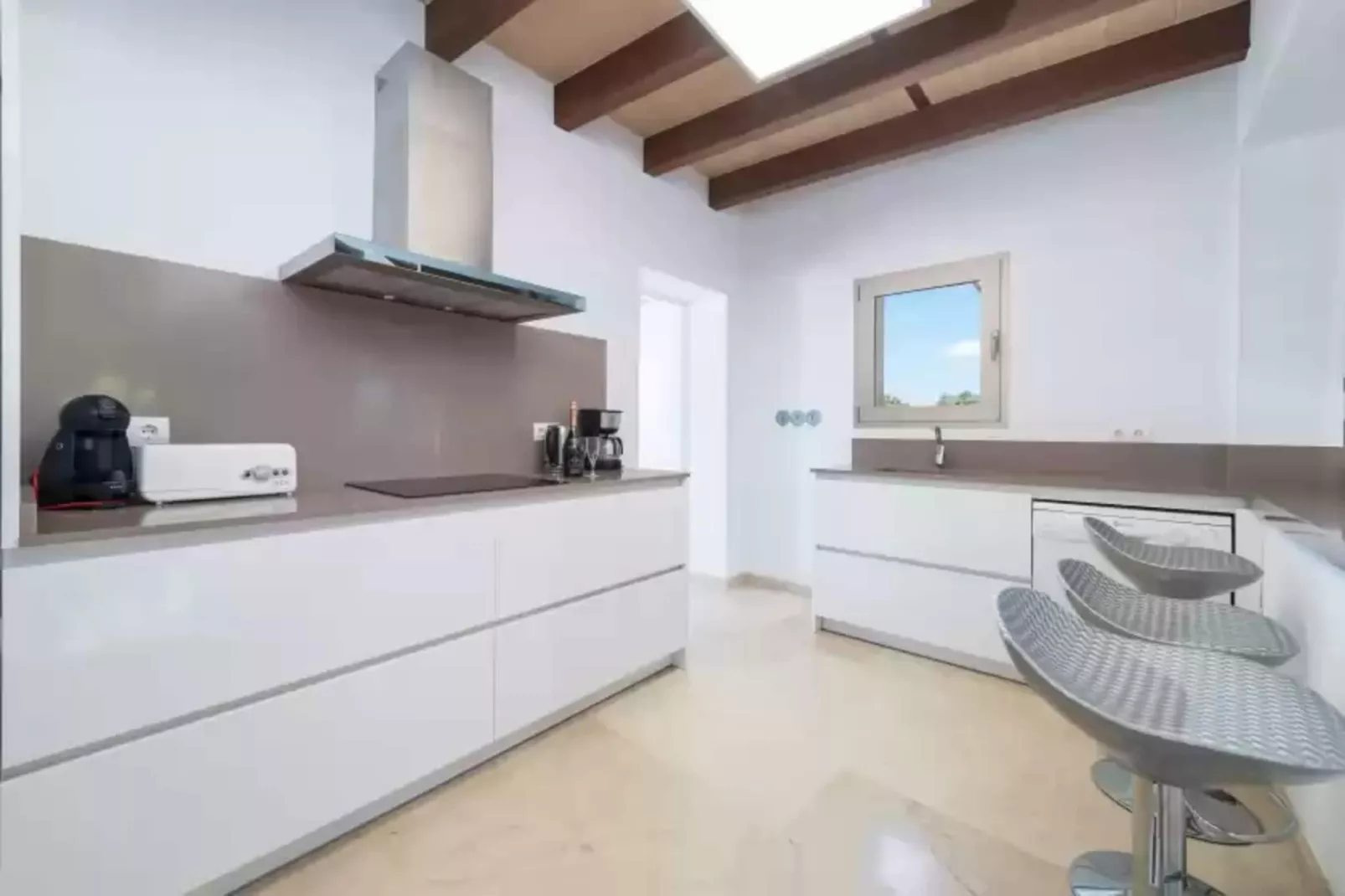 Can Brivo-Kitchen