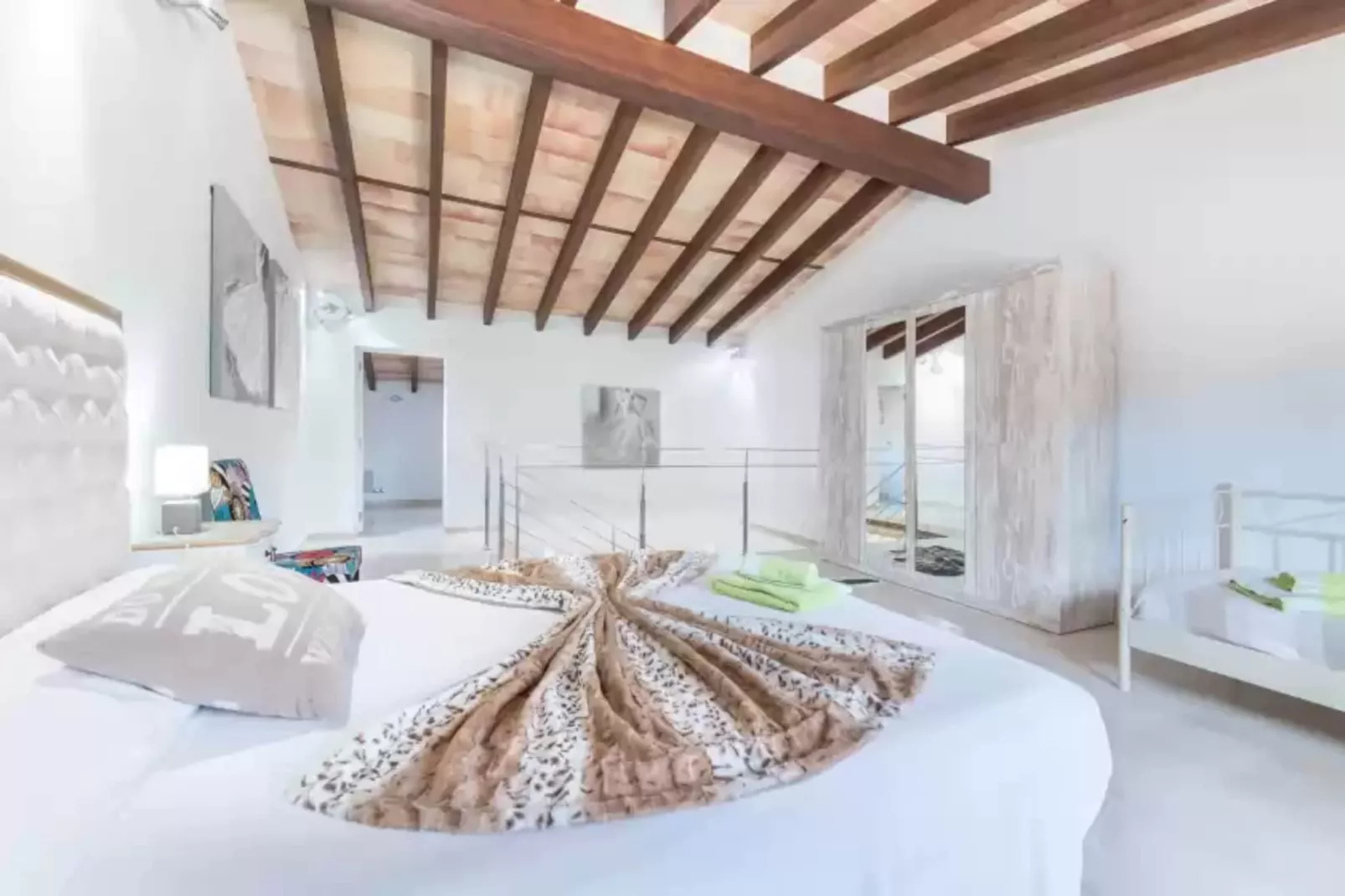 Can Brivo-Bedroom