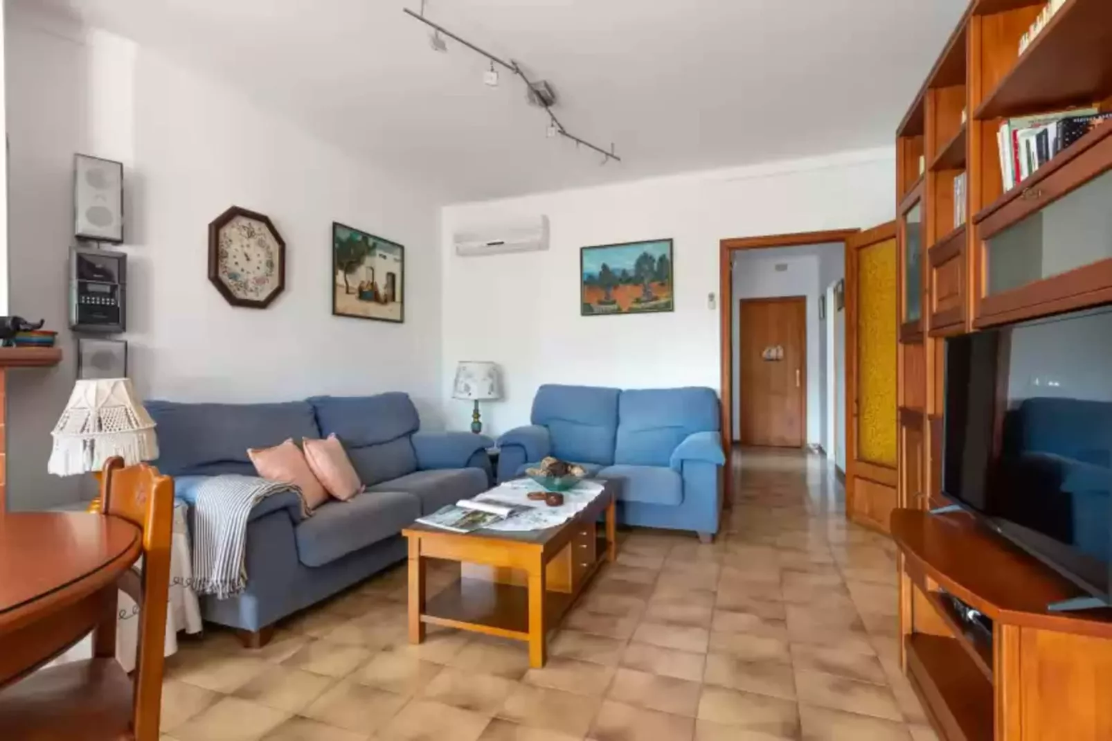 La Encina-Salon
