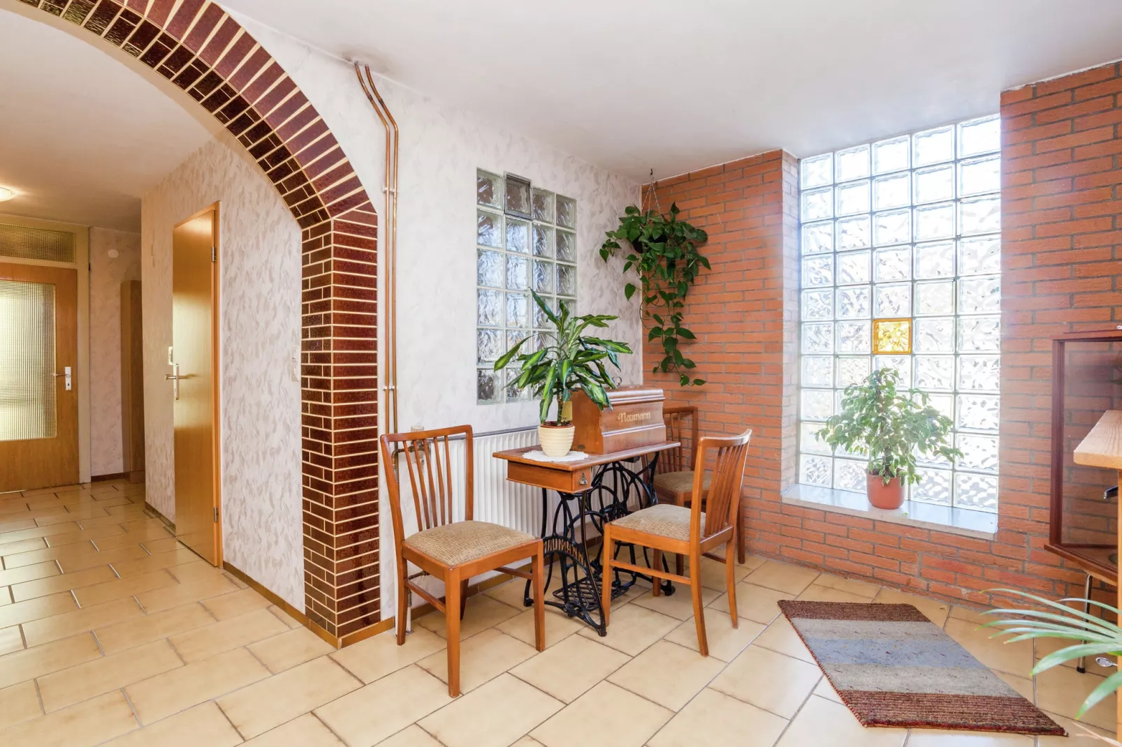 Densberg-Hall & reception