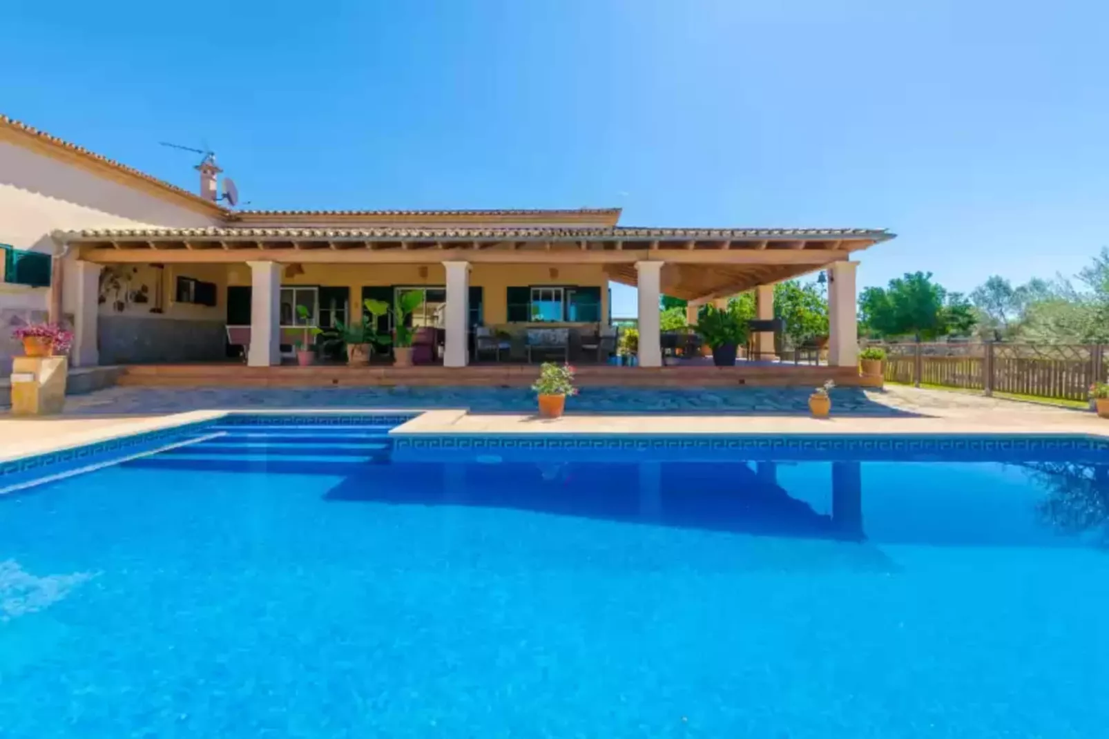 Na Poram-Pool