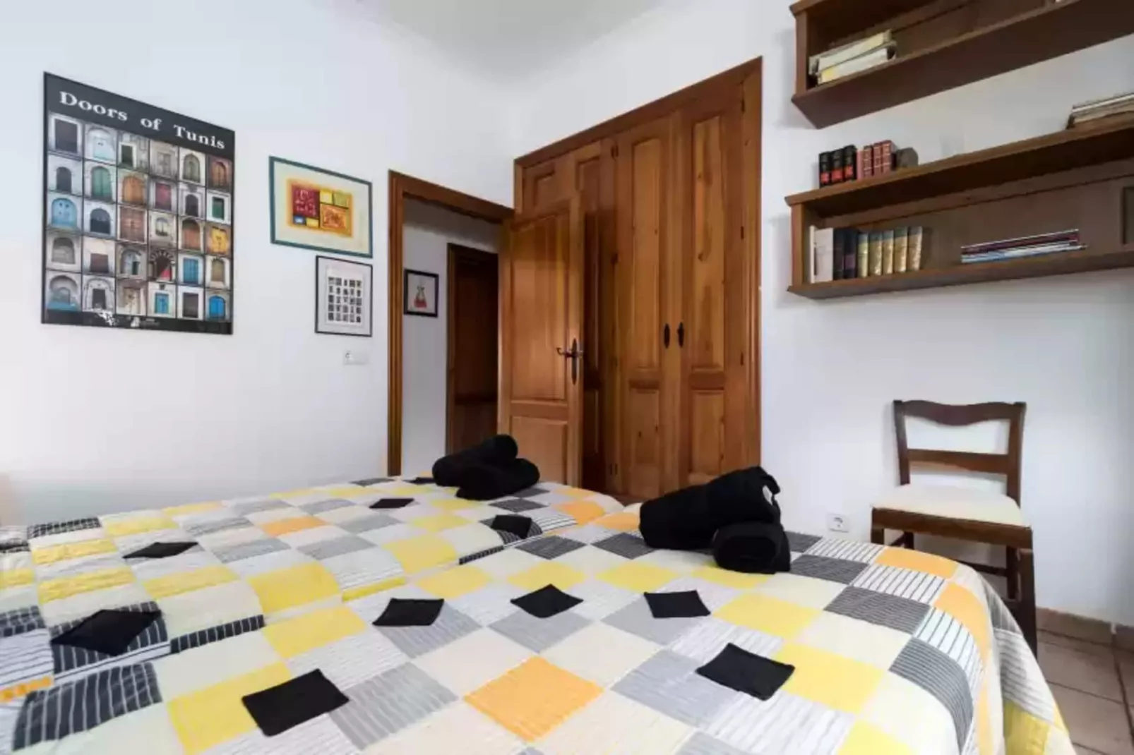 Na Poram-Bedroom