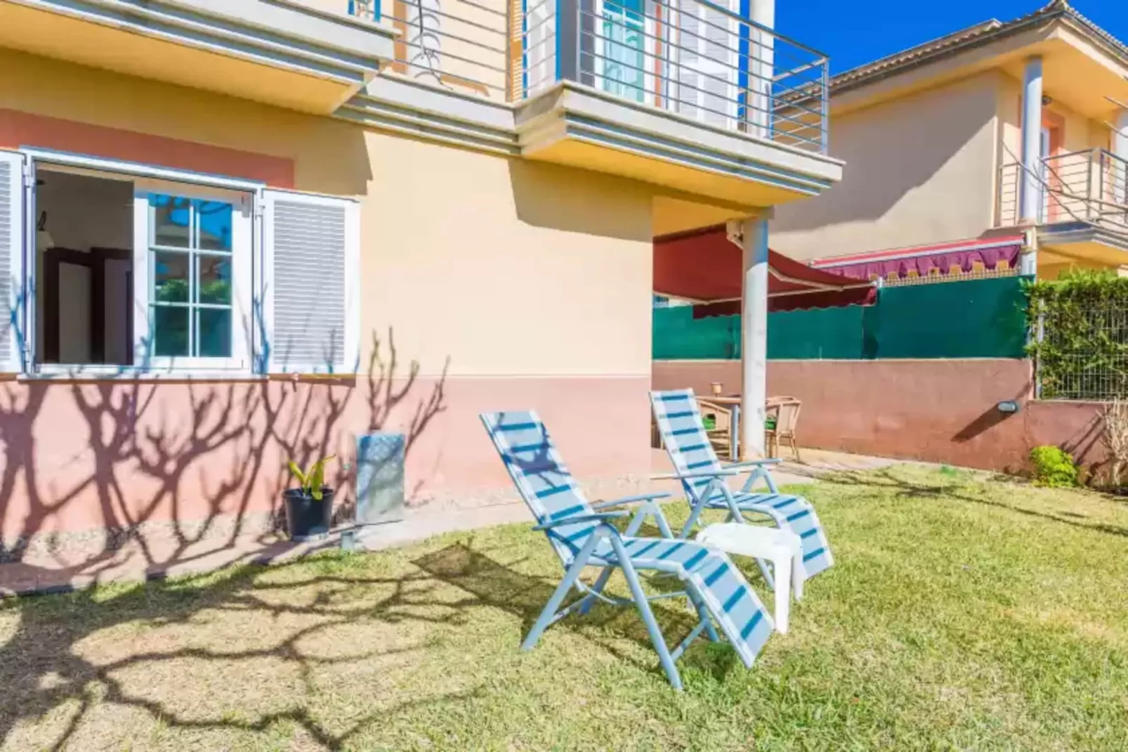 Villa Rosa-Balcon-terrasse
