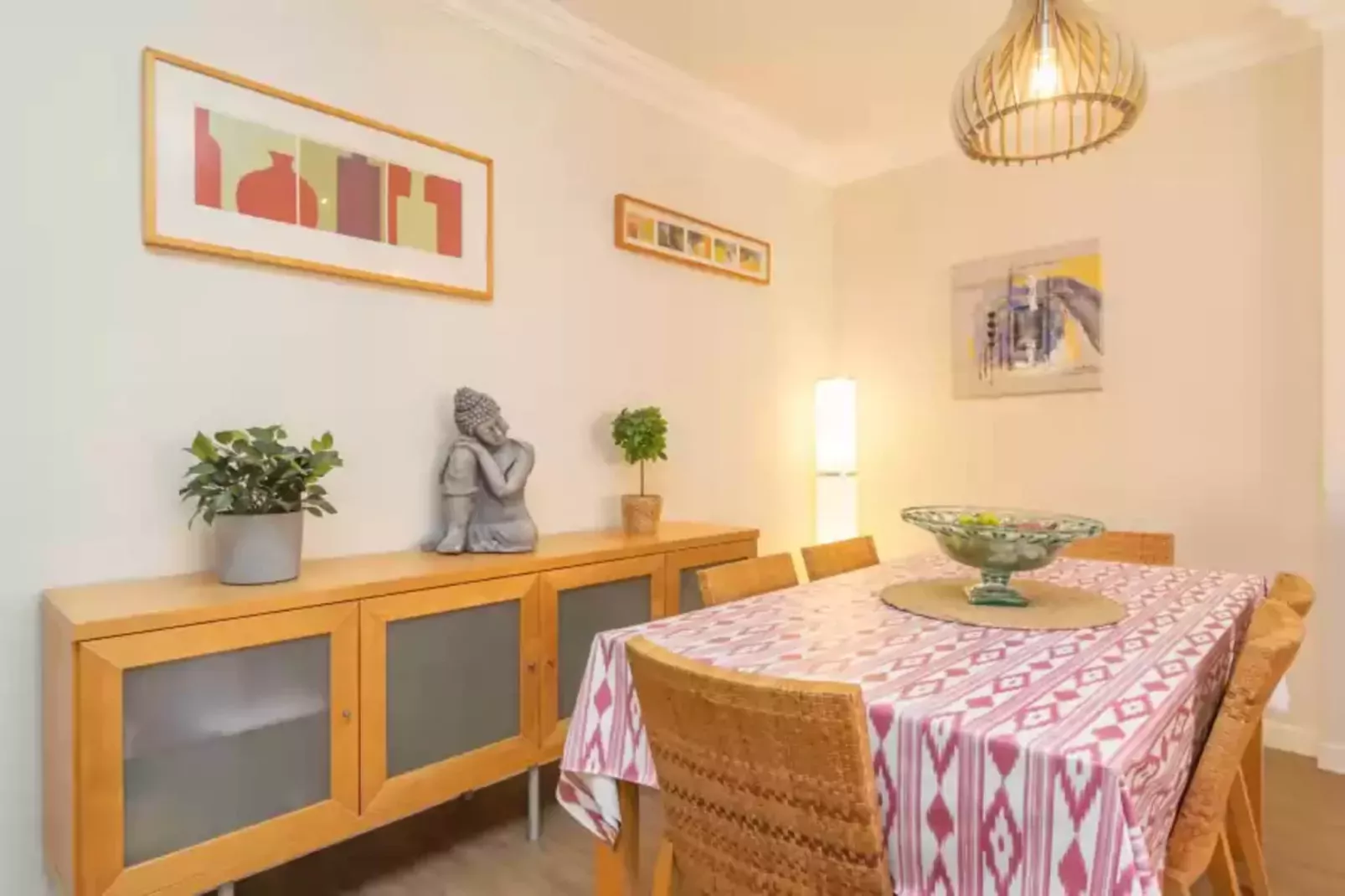 Novi-Esszimmer