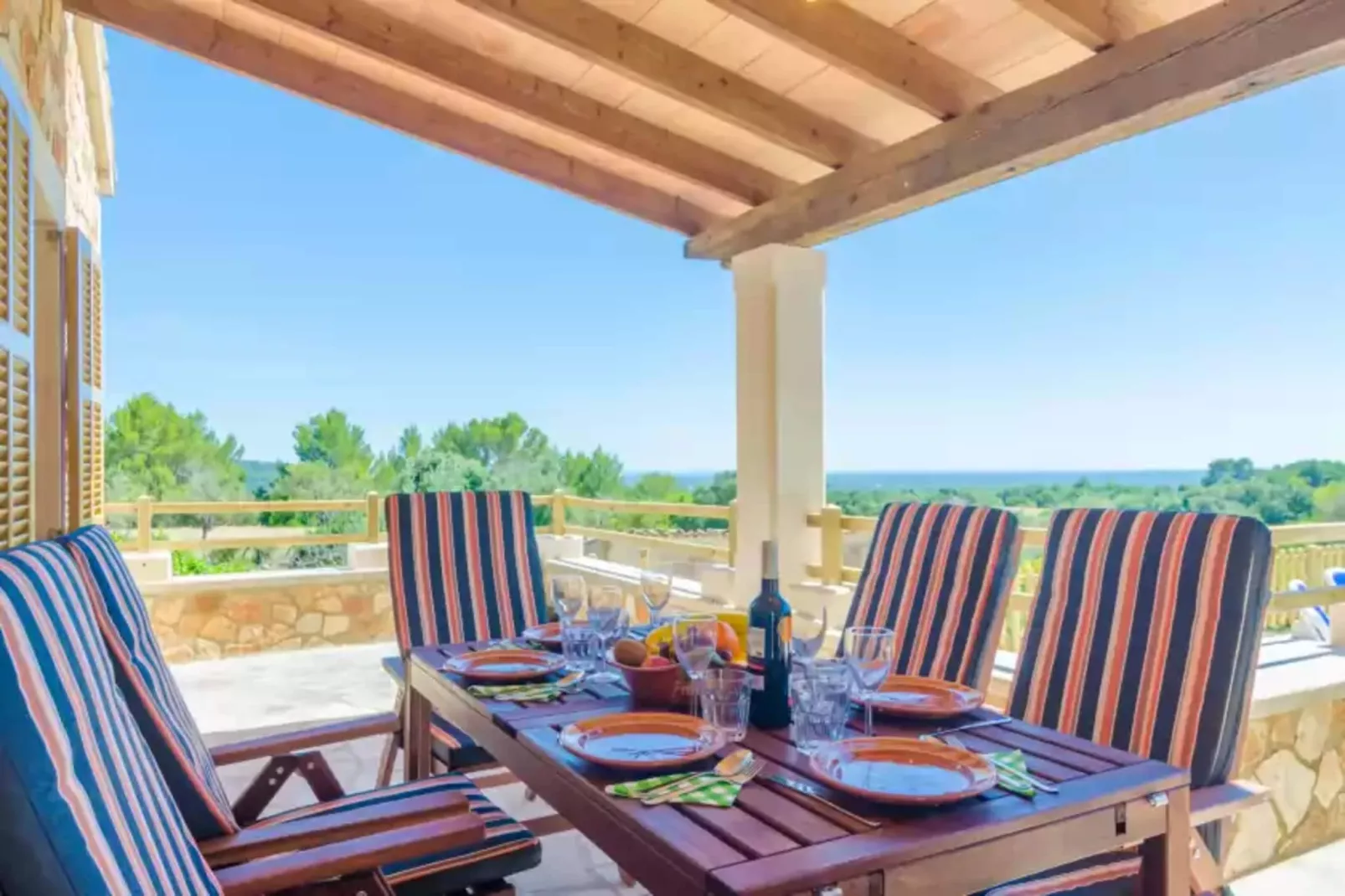 S'aresta Den Rumbet-Terrace balcony