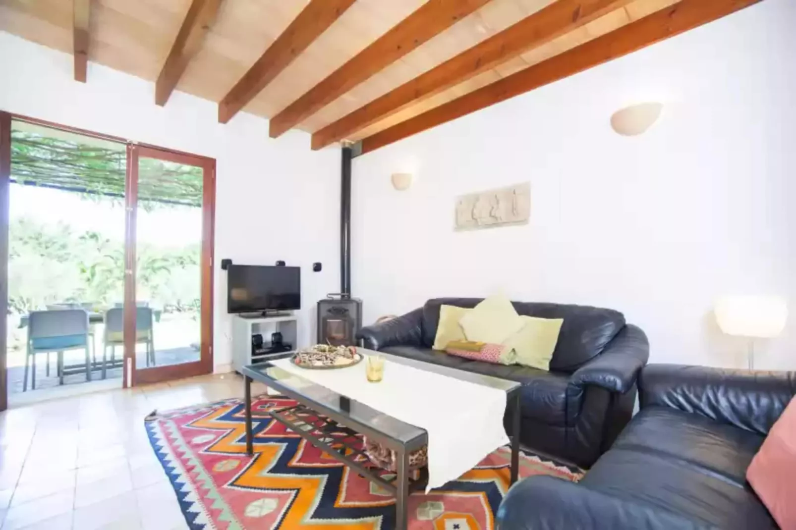 Can Pina - Eco Arco --Living room