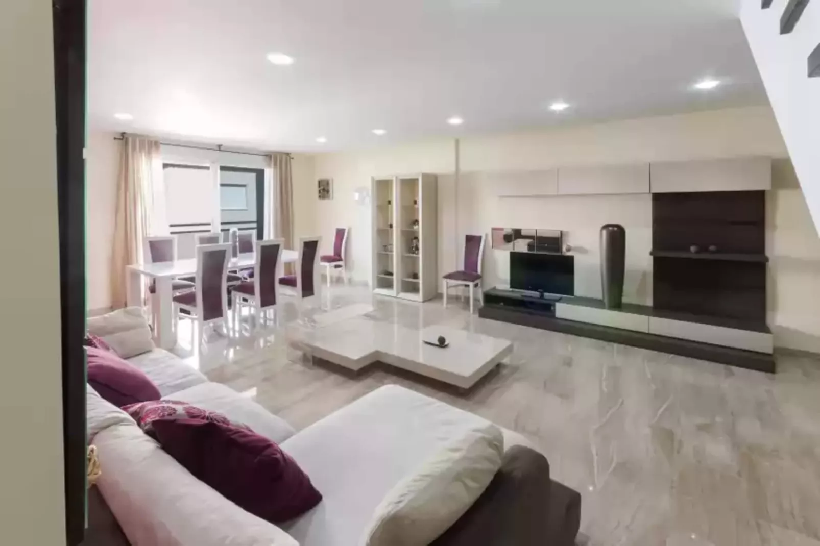 Deseo-Living room