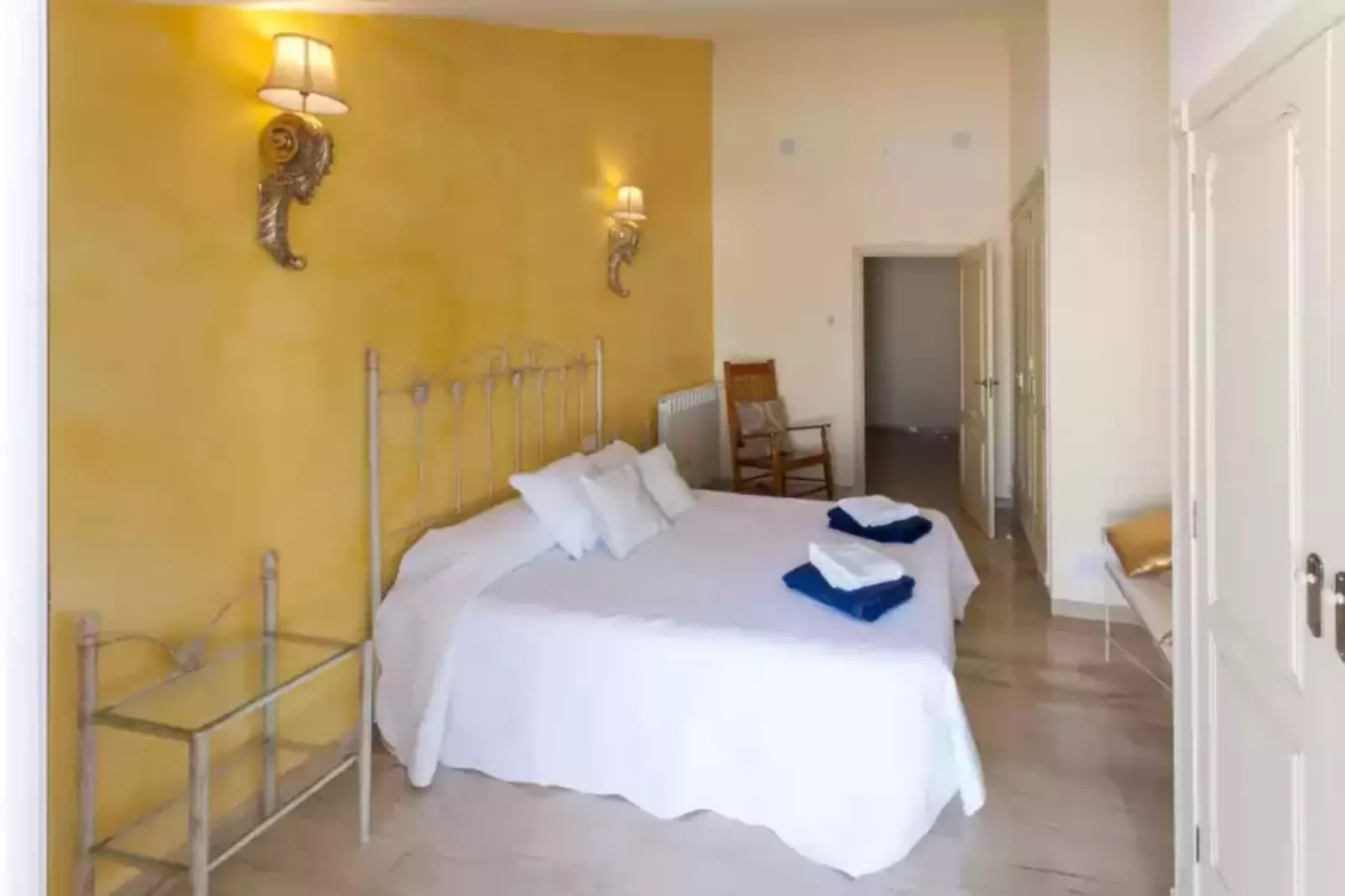 Deseo-Bedroom