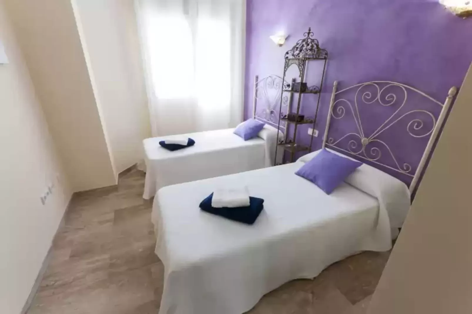 Deseo-Bedroom