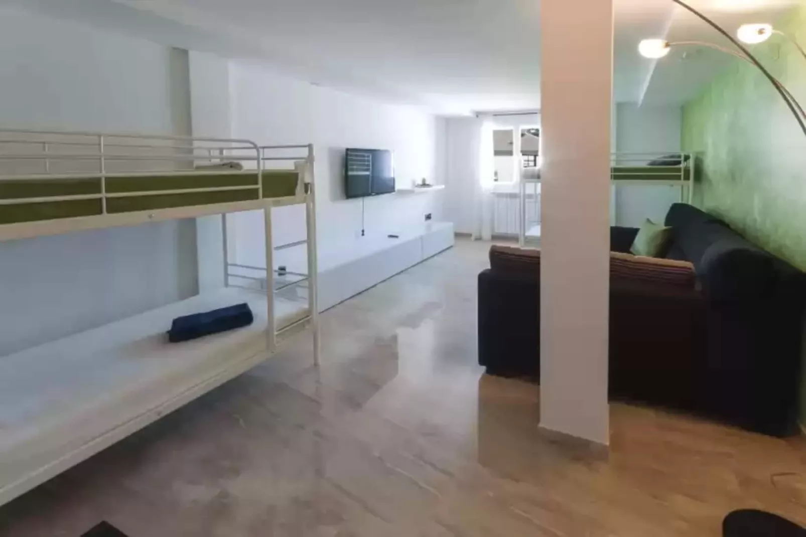 Deseo-Bedroom