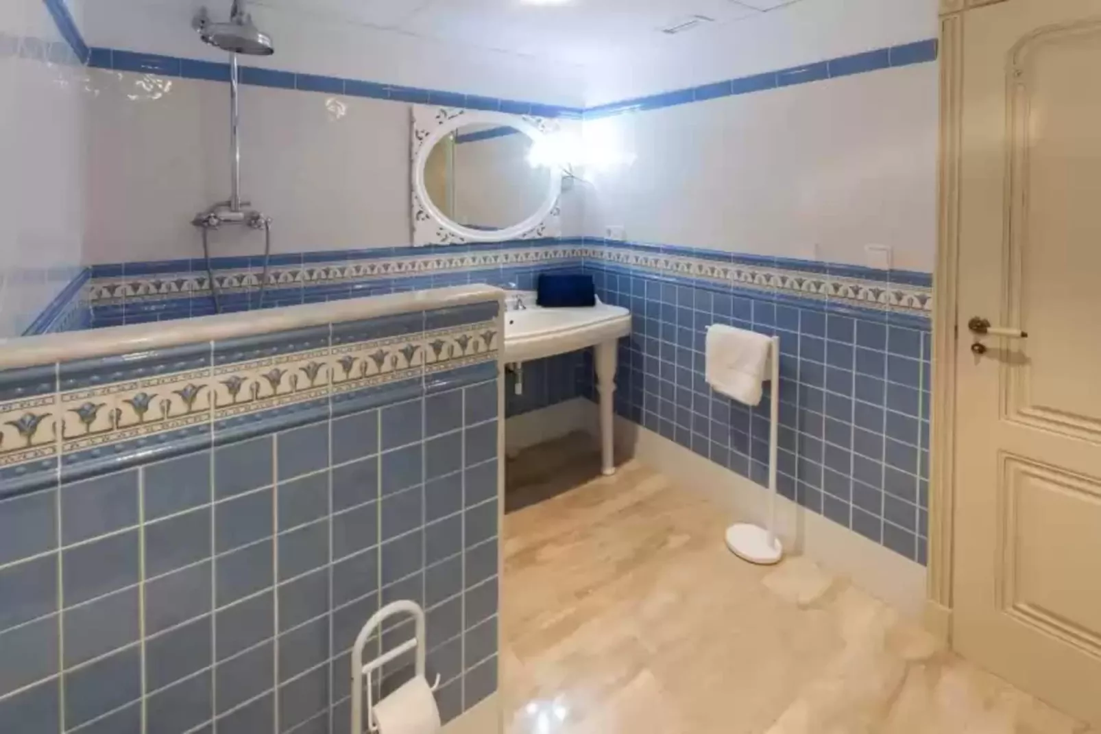 Deseo-Bathroom