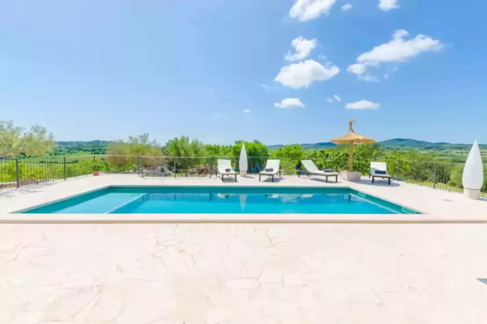 Son Roca-Pool