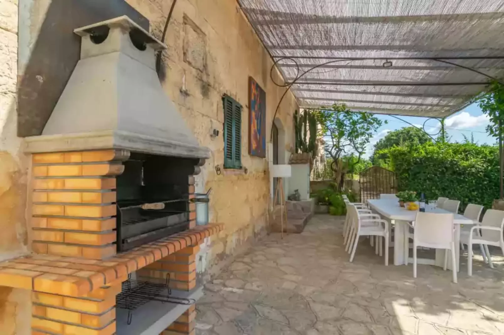 Can Bombarda-Terrace balcony