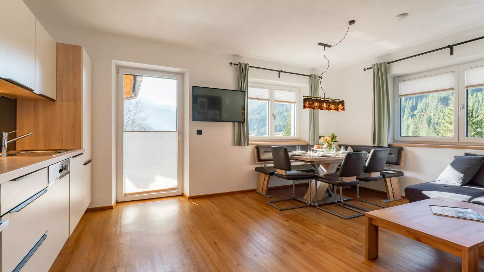 Tauern-Blick-Dining room