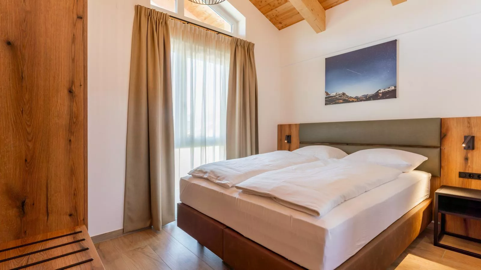 Grebenzen Lodge 51A-Bedroom