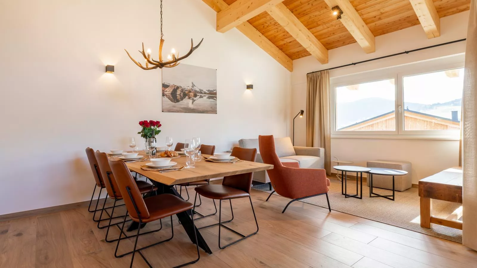 Grebenzen Lodge 51A-Dining room