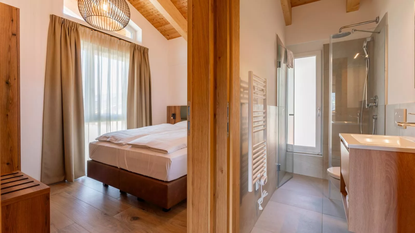 Grebenzen Lodge 51A-Bedroom
