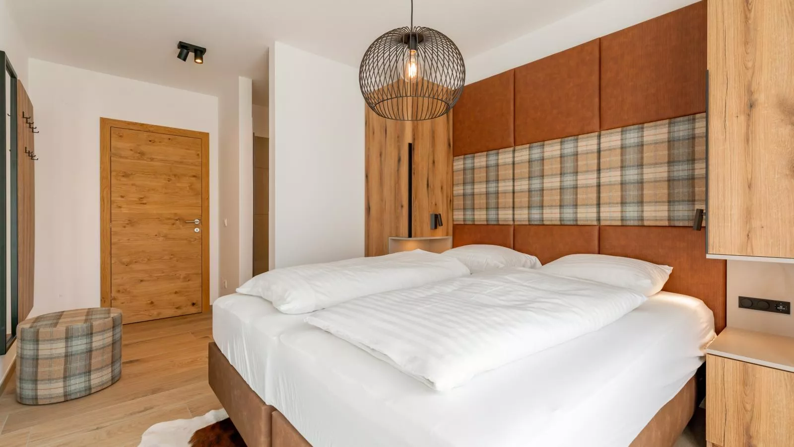 Grebenzen Lodge 51A-Bedroom