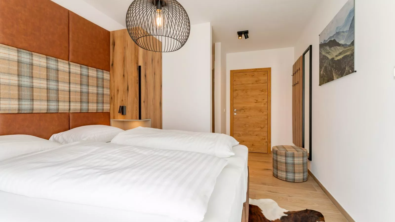 Grebenzen Lodge 51B-Bedroom