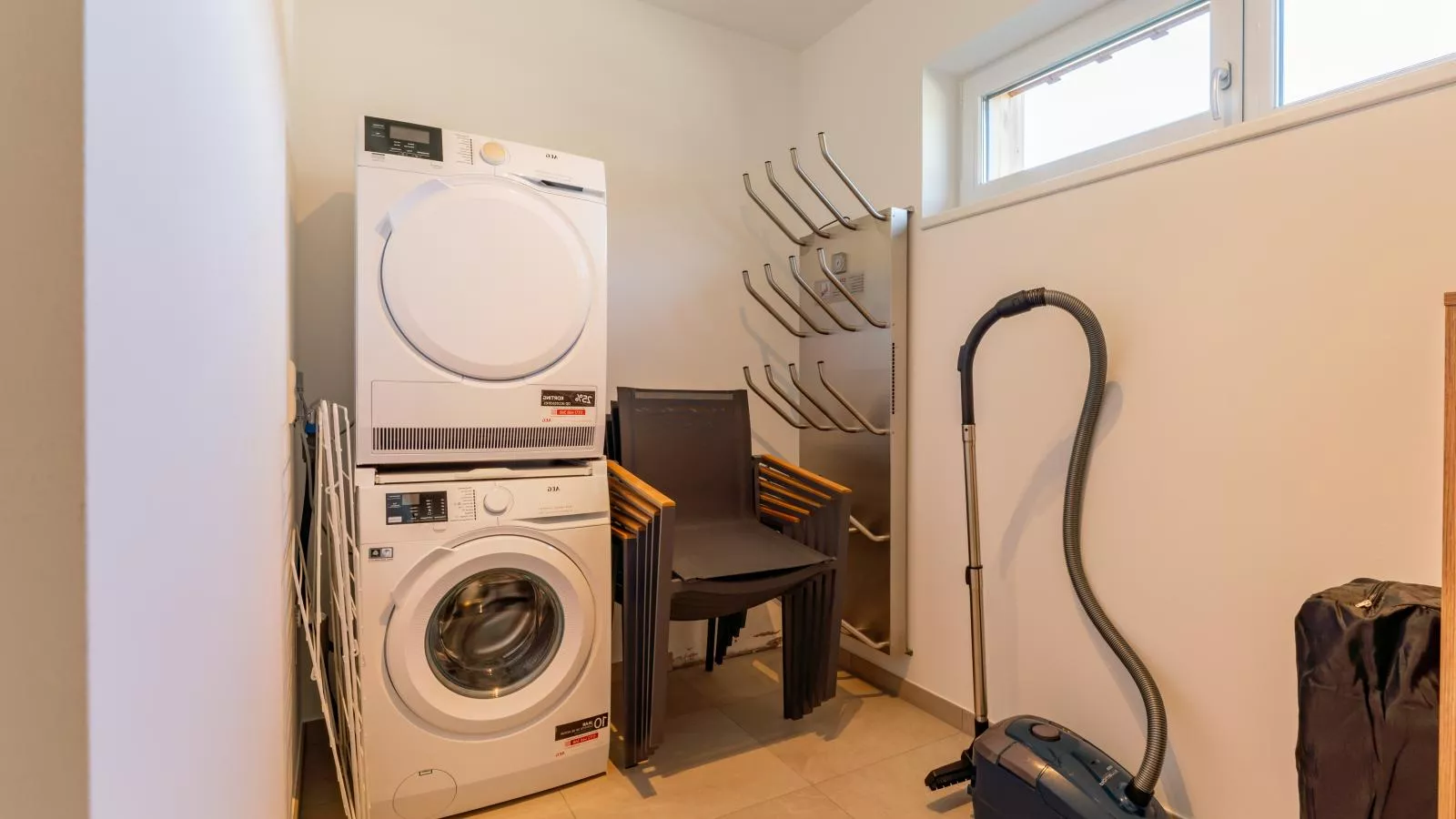 Grebenzen Lodge 51B-Facilities