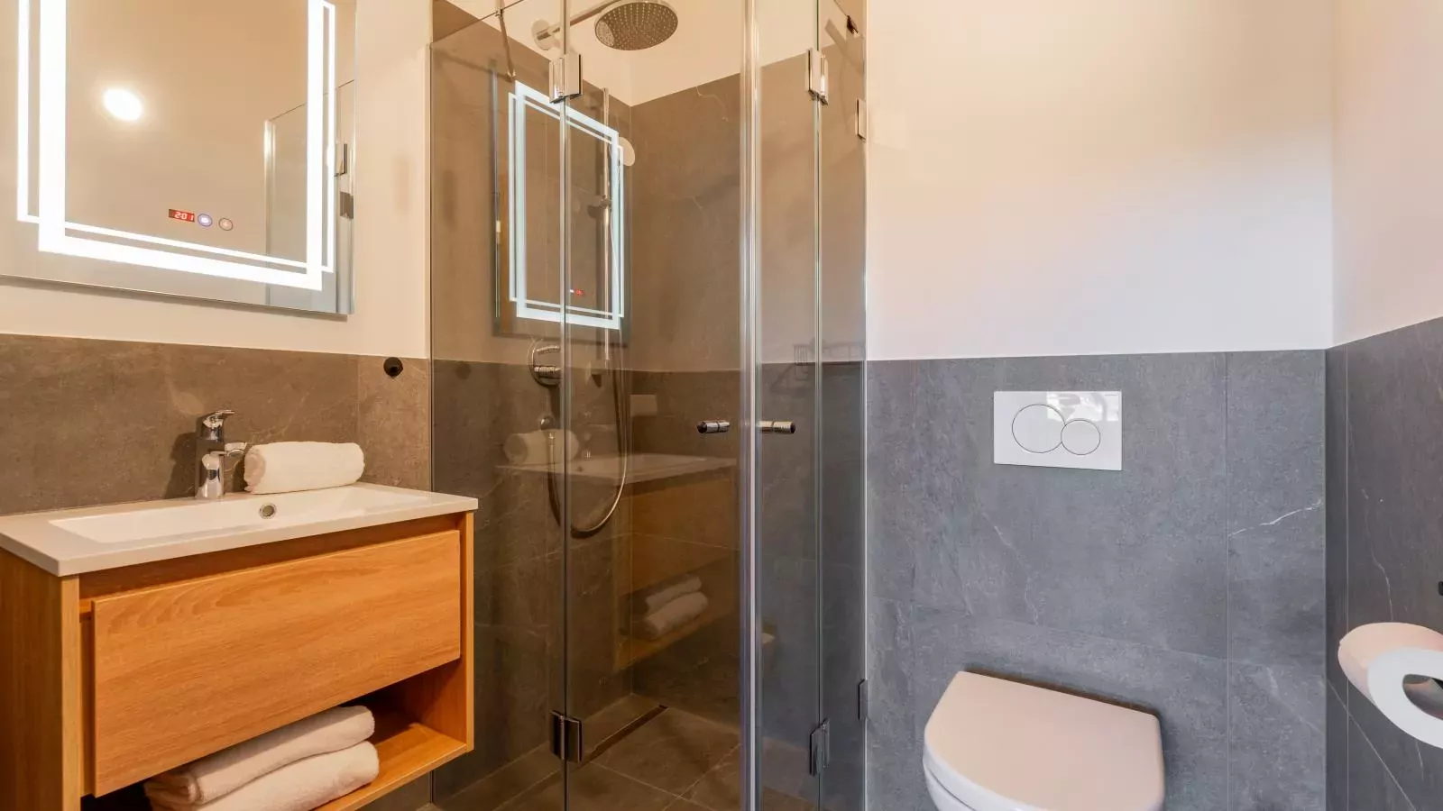 Grebenzen Lodge 53-Bathroom