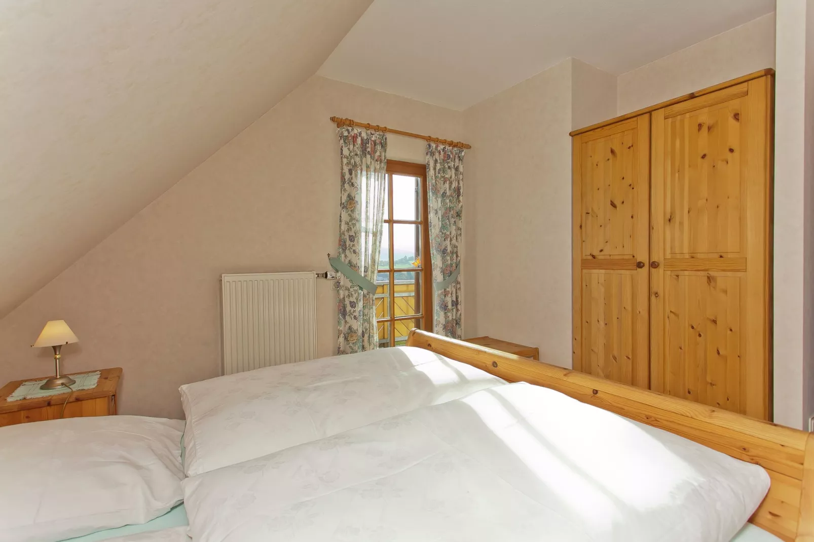 Burgblick-Schlafzimmer