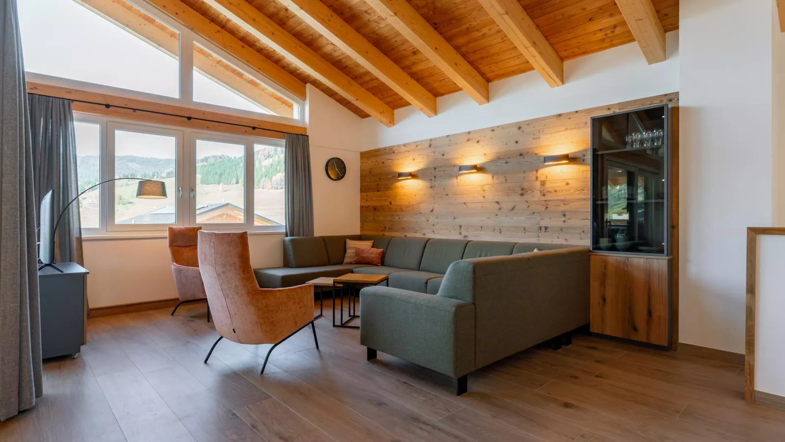 Grebenzen Lodge 53-Living room