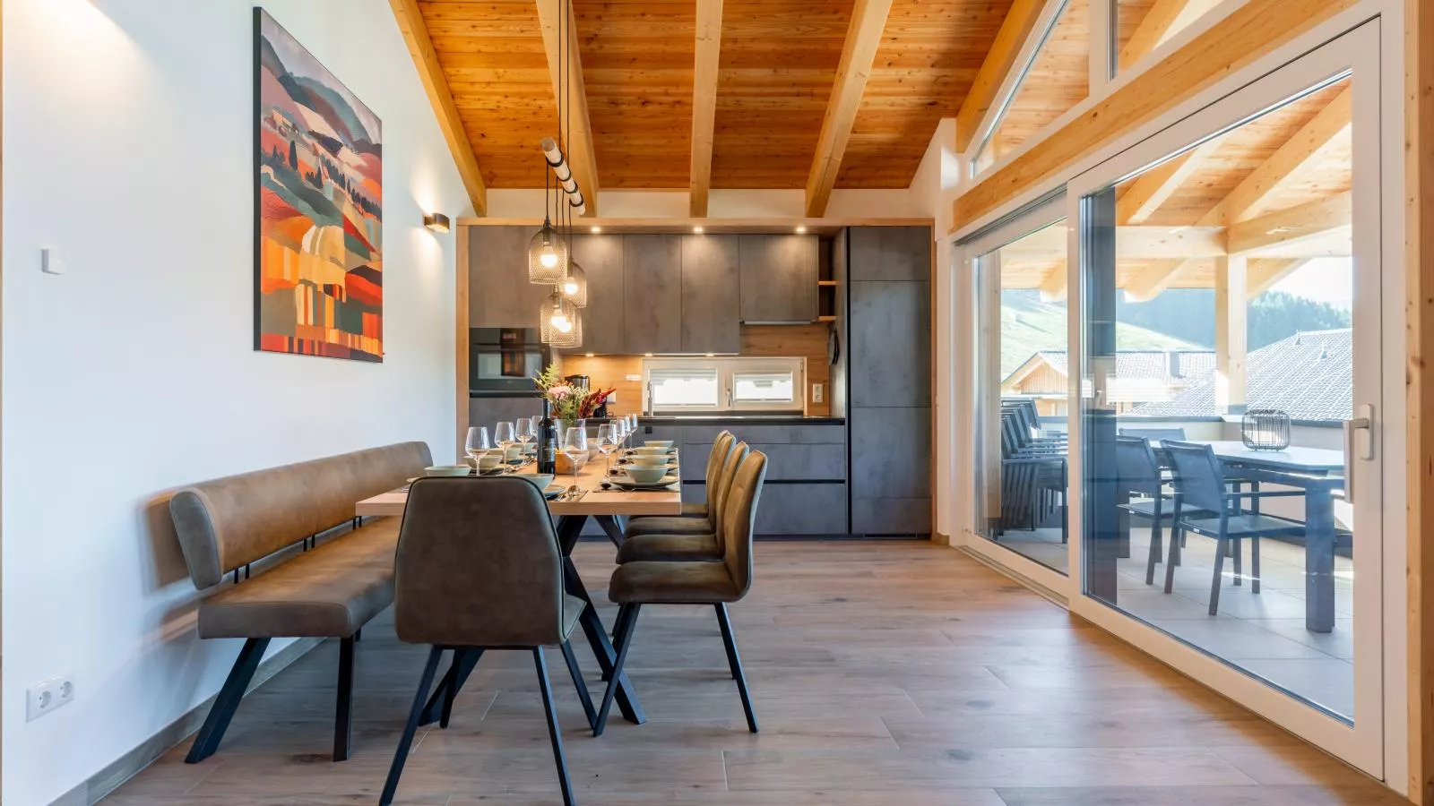 Grebenzen Lodge 53-Dining room
