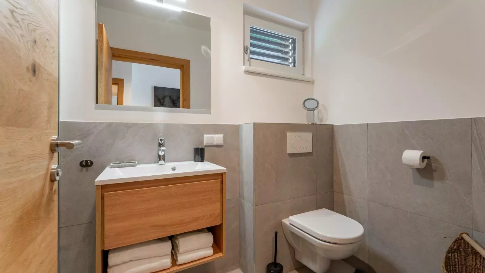 Grebenzen Lodge Edelblick-Bathroom