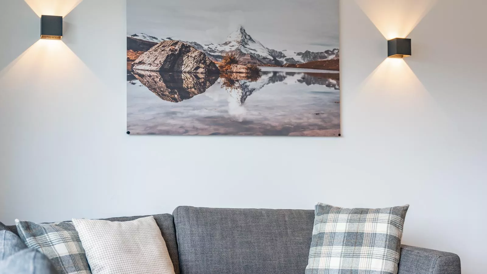 Grebenzen Lodge Starnberg 60B-Living room