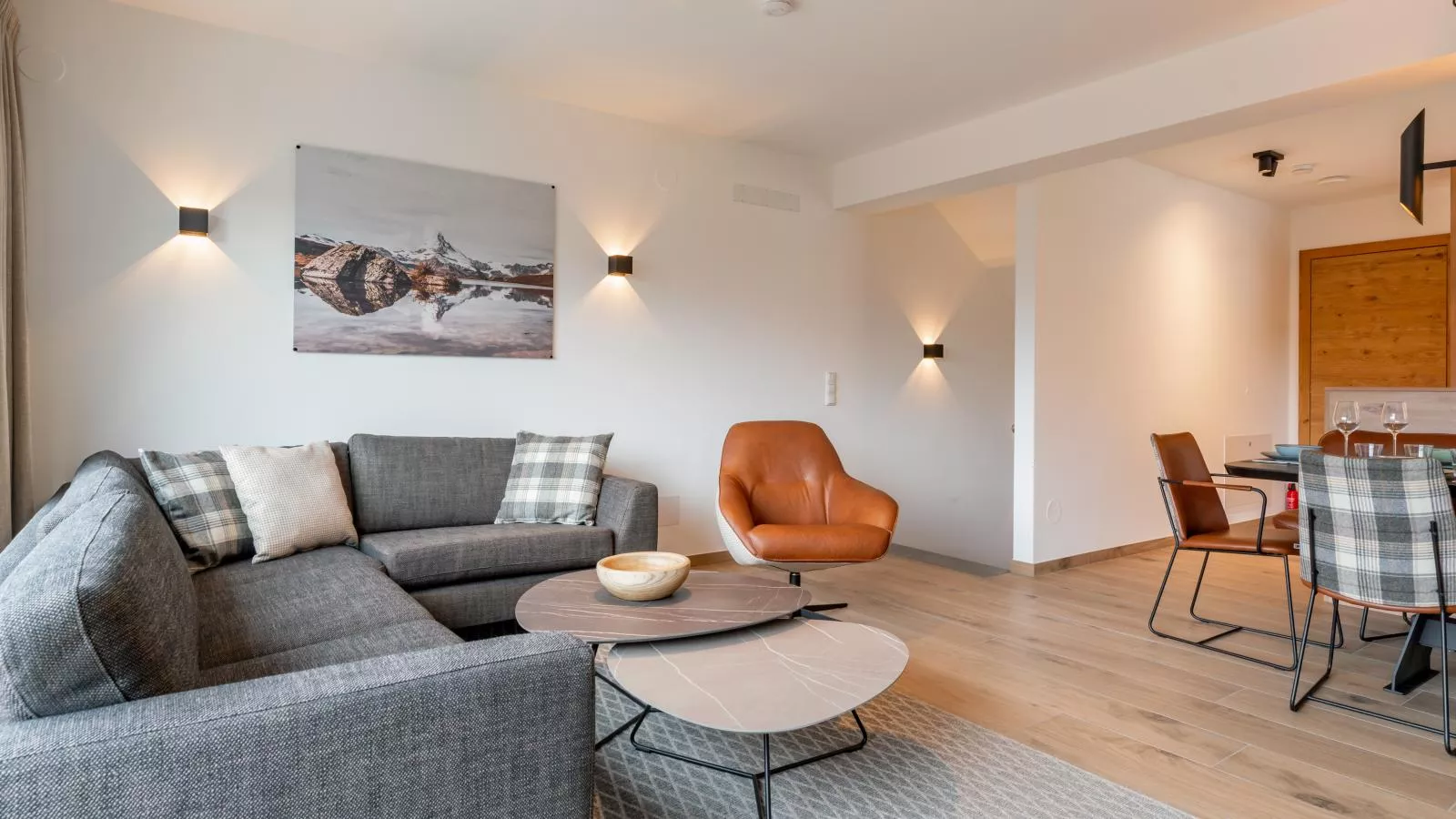 Grebenzen Lodge Starnberg 60B-Living room
