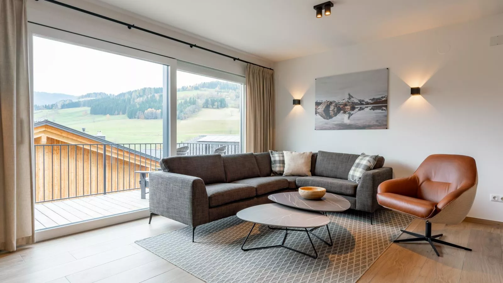 Grebenzen Lodge Starnberg 60B-Living room