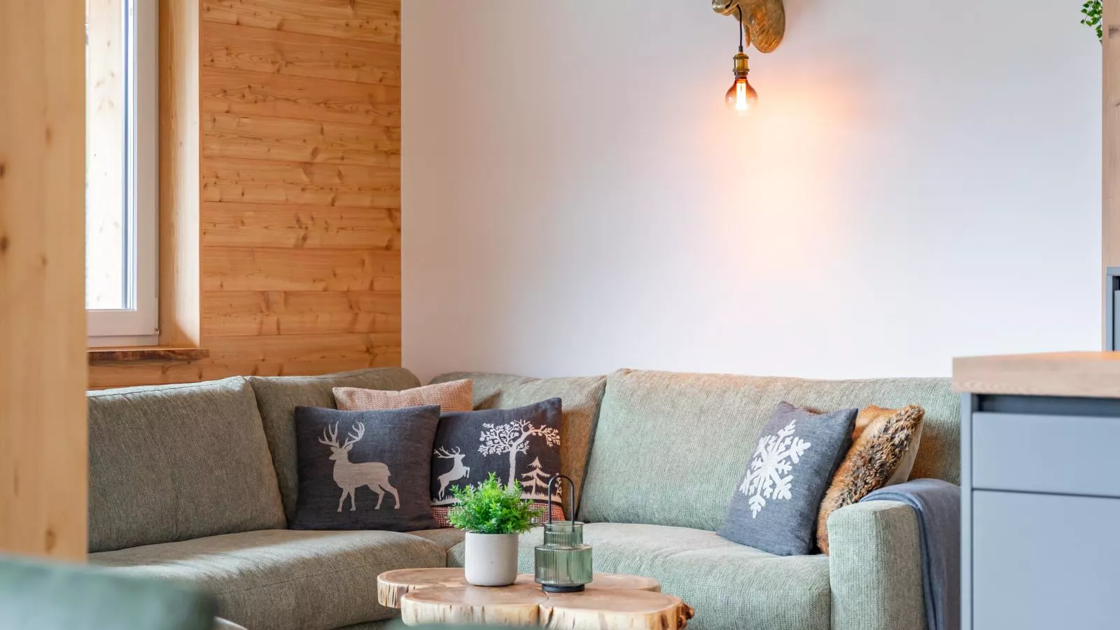 Grebenzen Lodge Edelweiss-Living room