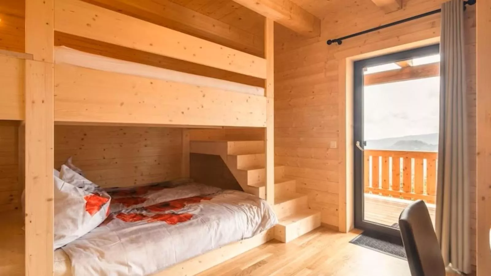 Alpina Lodge-Bedroom