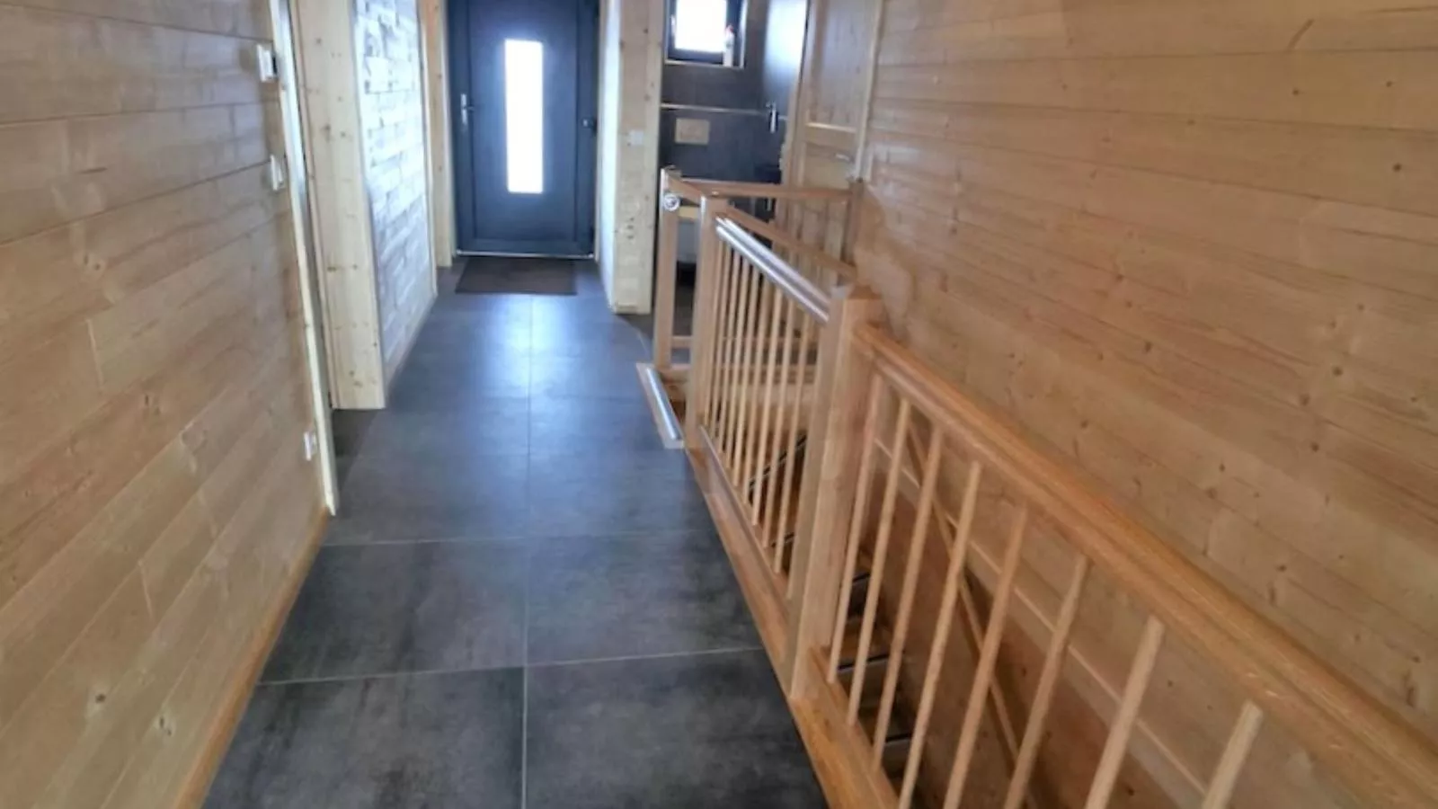 Alpina Lodge-Landing