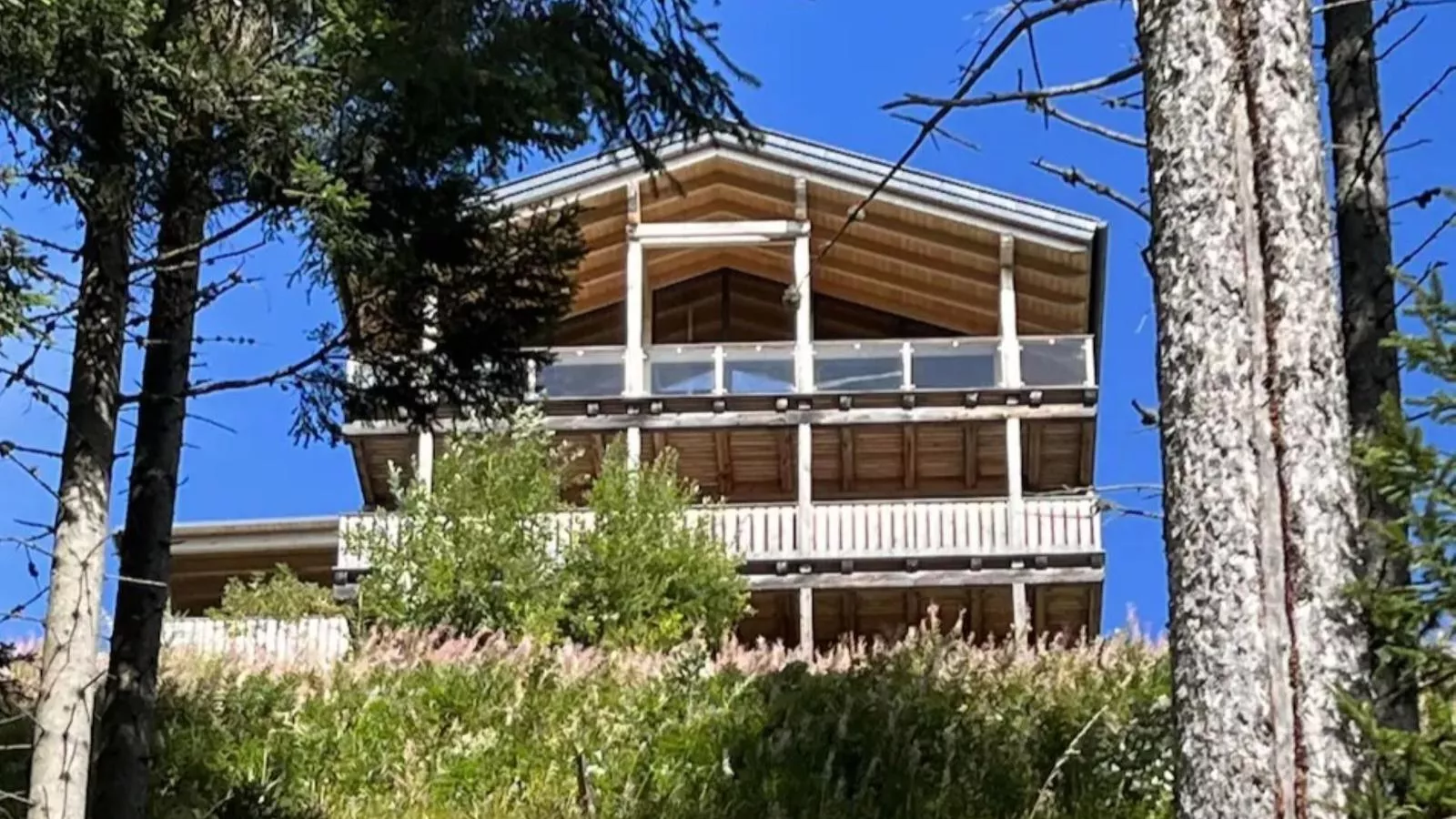 Alpina Lodge