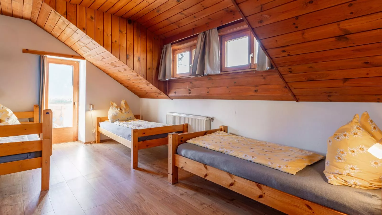 Obervellach-Bedroom