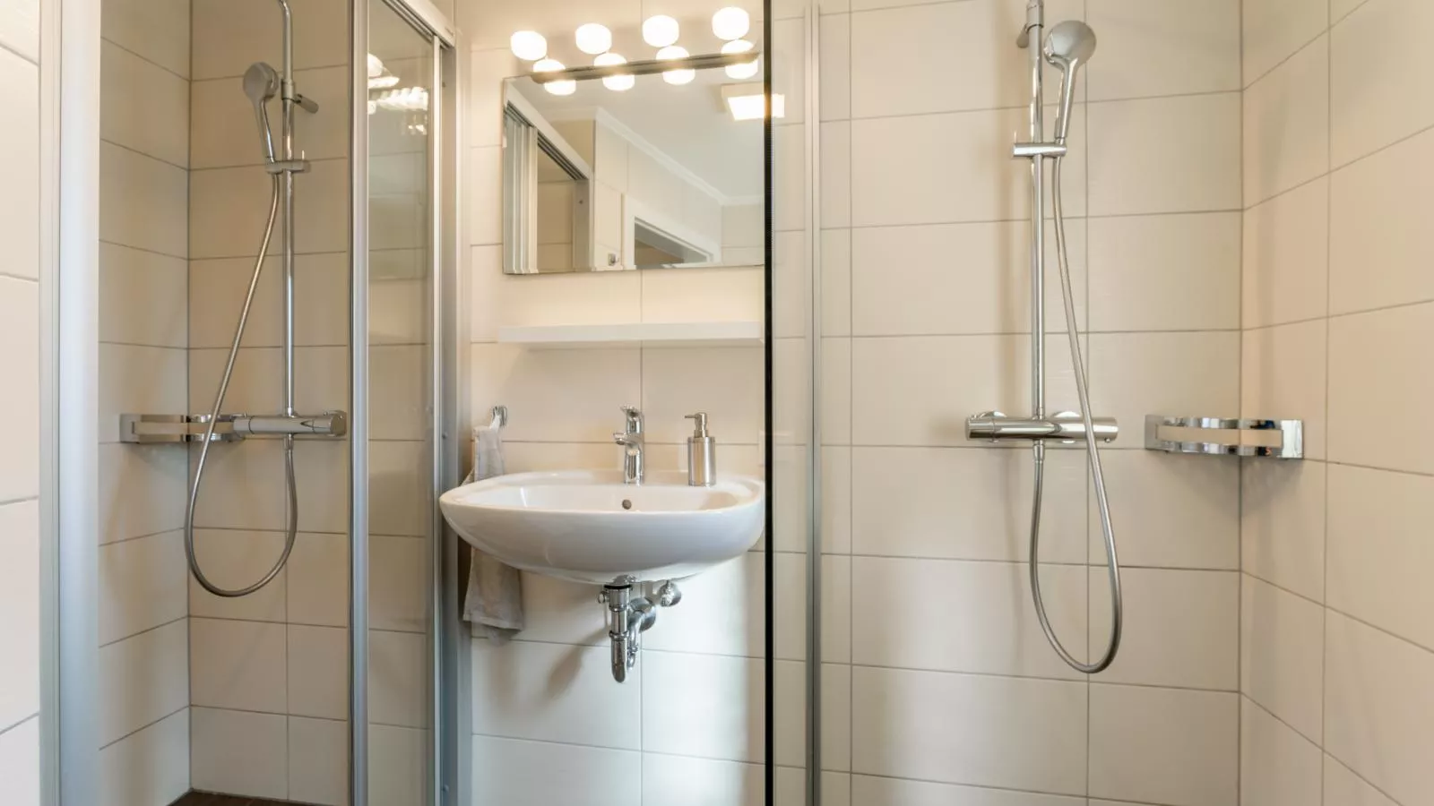 Obervellach-Bathroom
