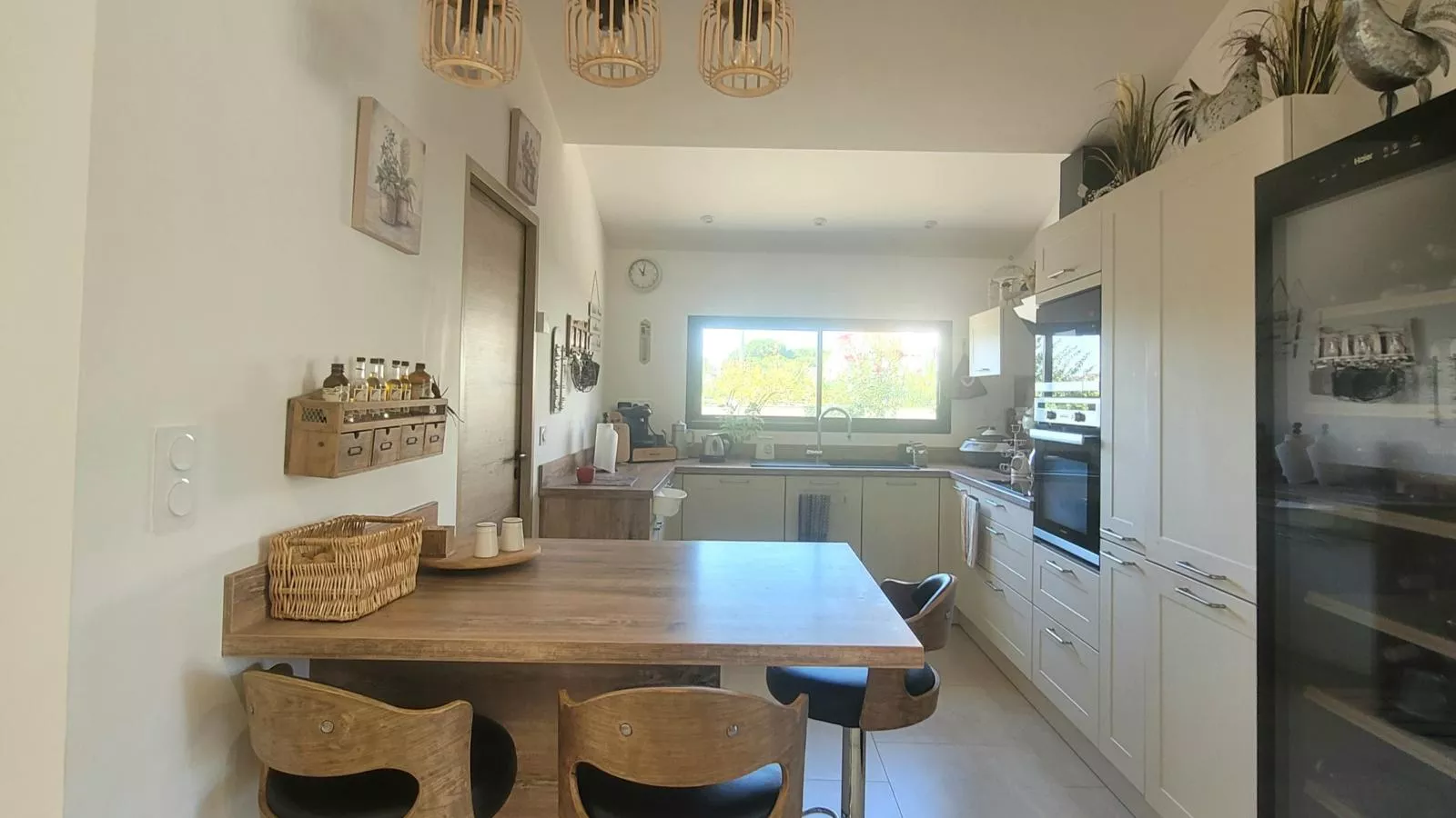 Les Amandiers-Kitchen