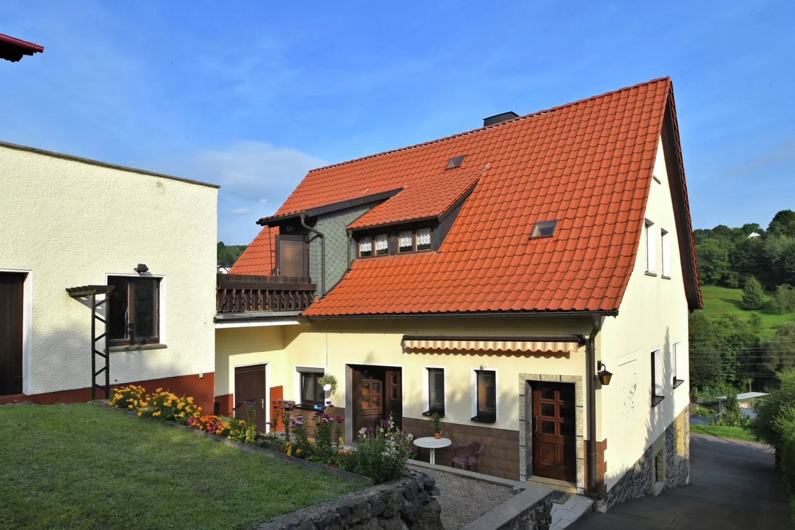 Wunder-Exterior summer
