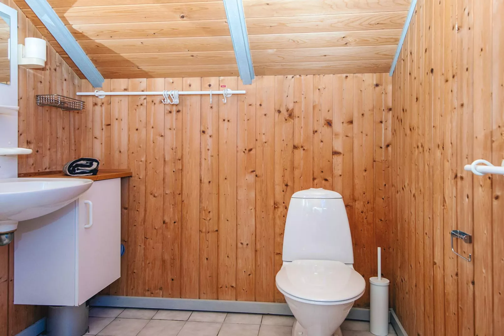 5 person holiday home in Knebel-Indoor
