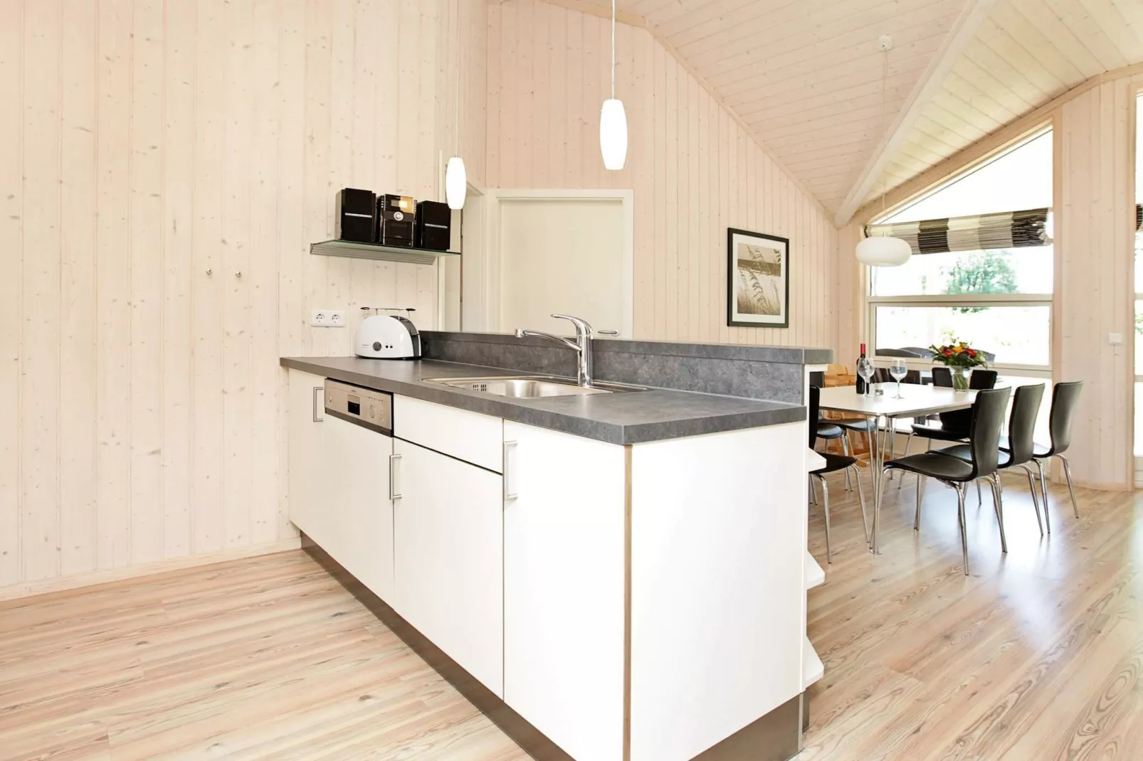 Elegant holiday home with view-Indoor