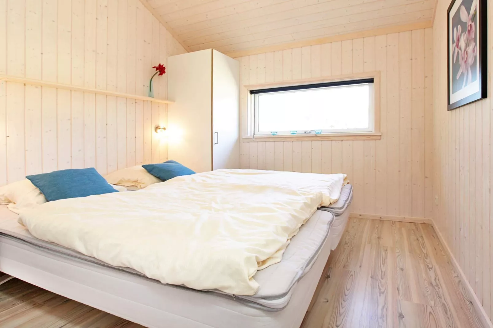 Holiday home with central heating-Indoor