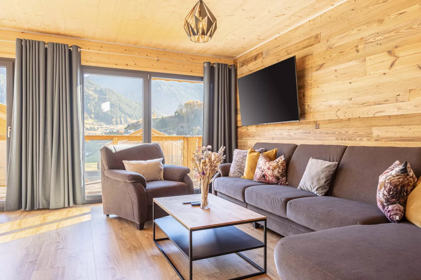 Bergeralm Chalets 2-Living room
