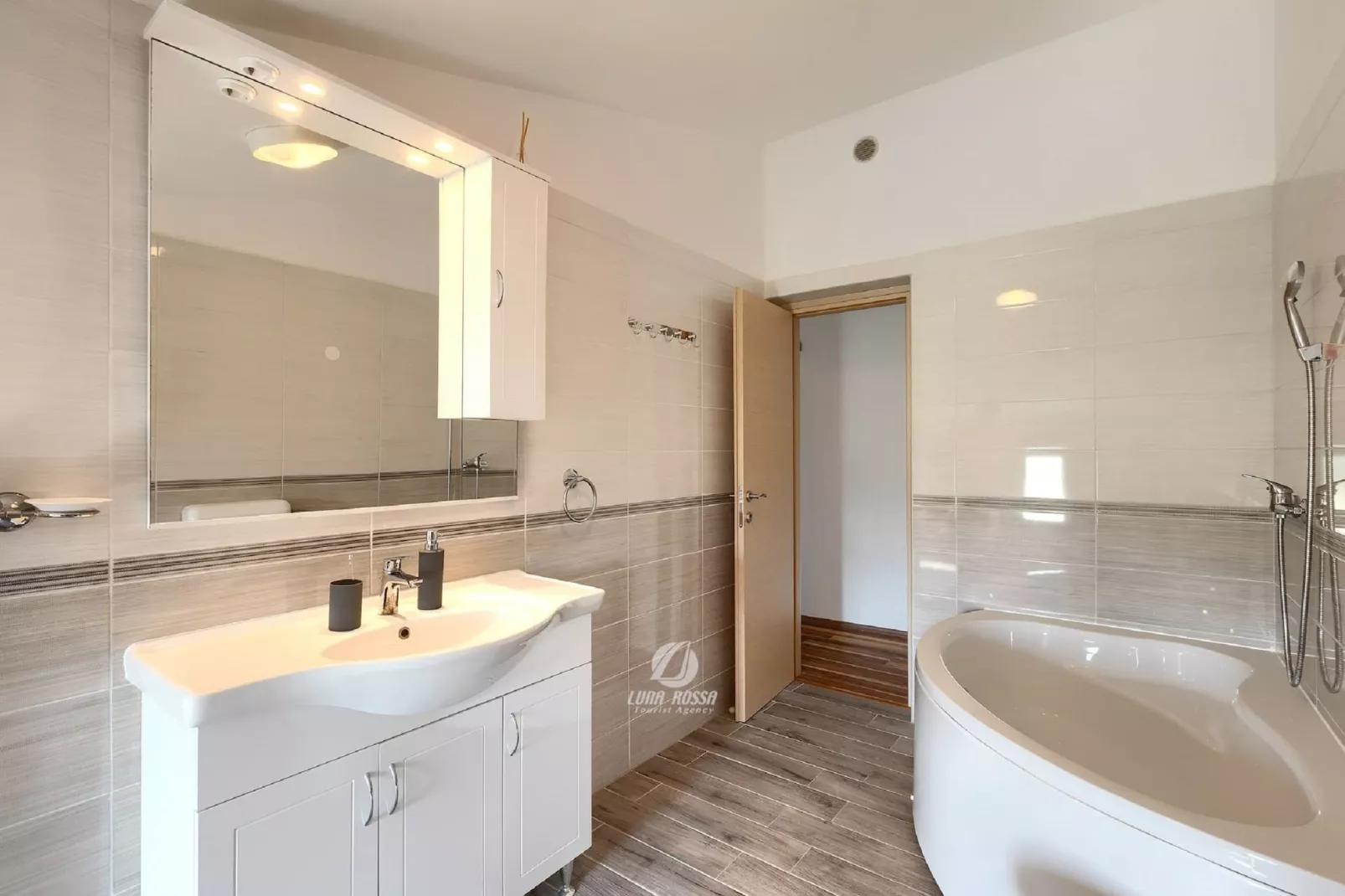 Apartment L&V-Badezimmer
