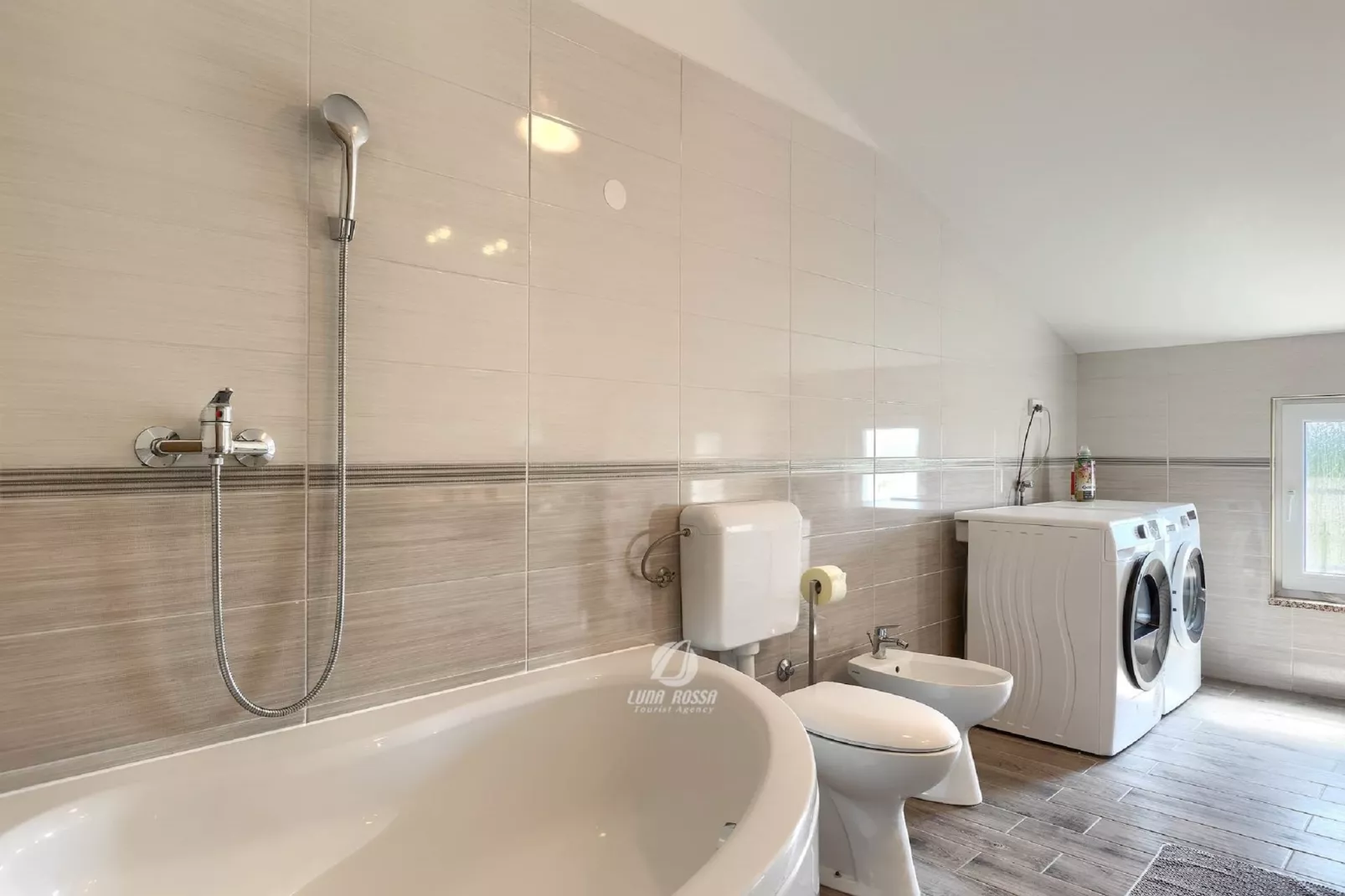 Apartment L&V-Badezimmer