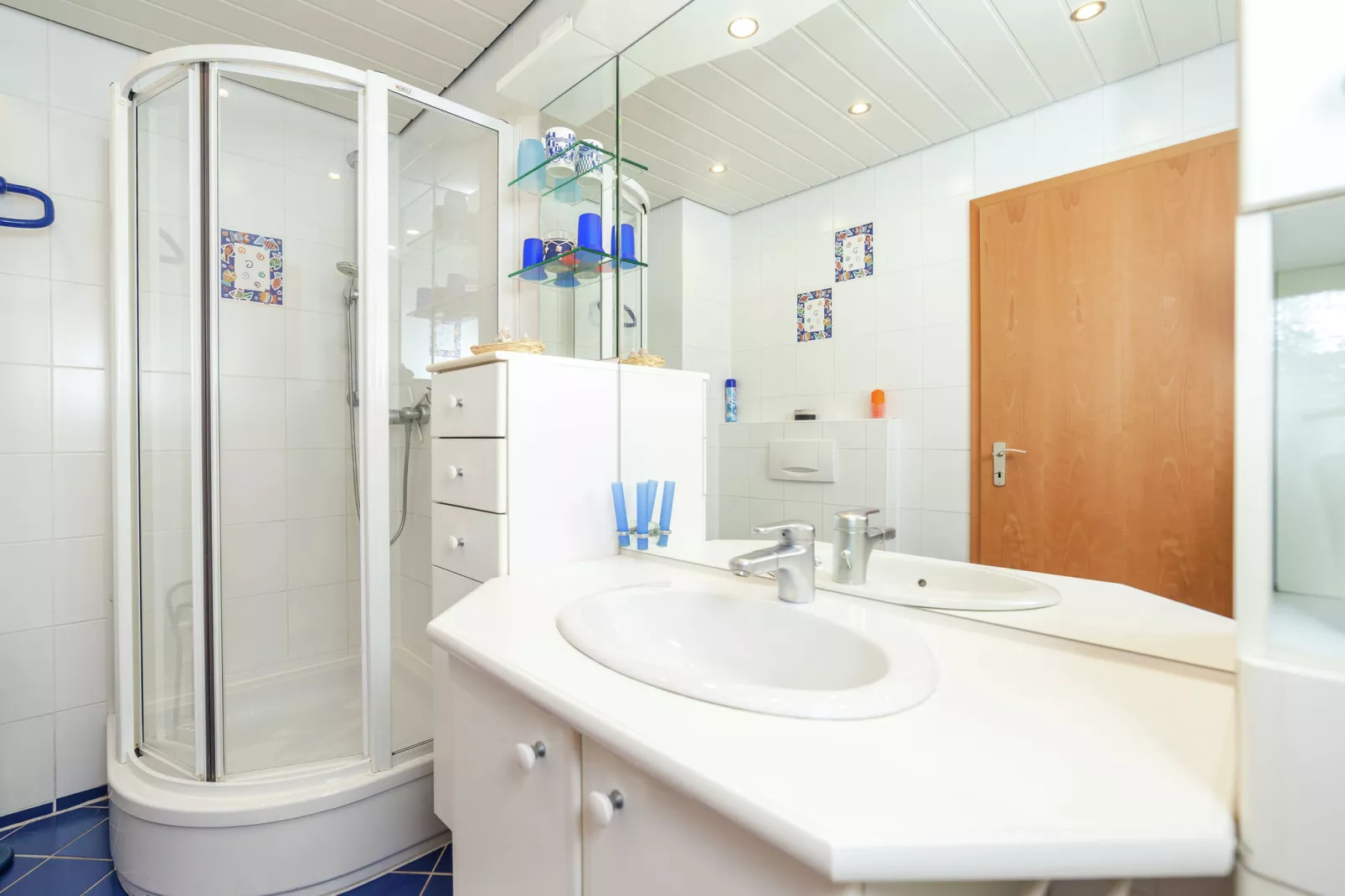 Goebel-Bathroom