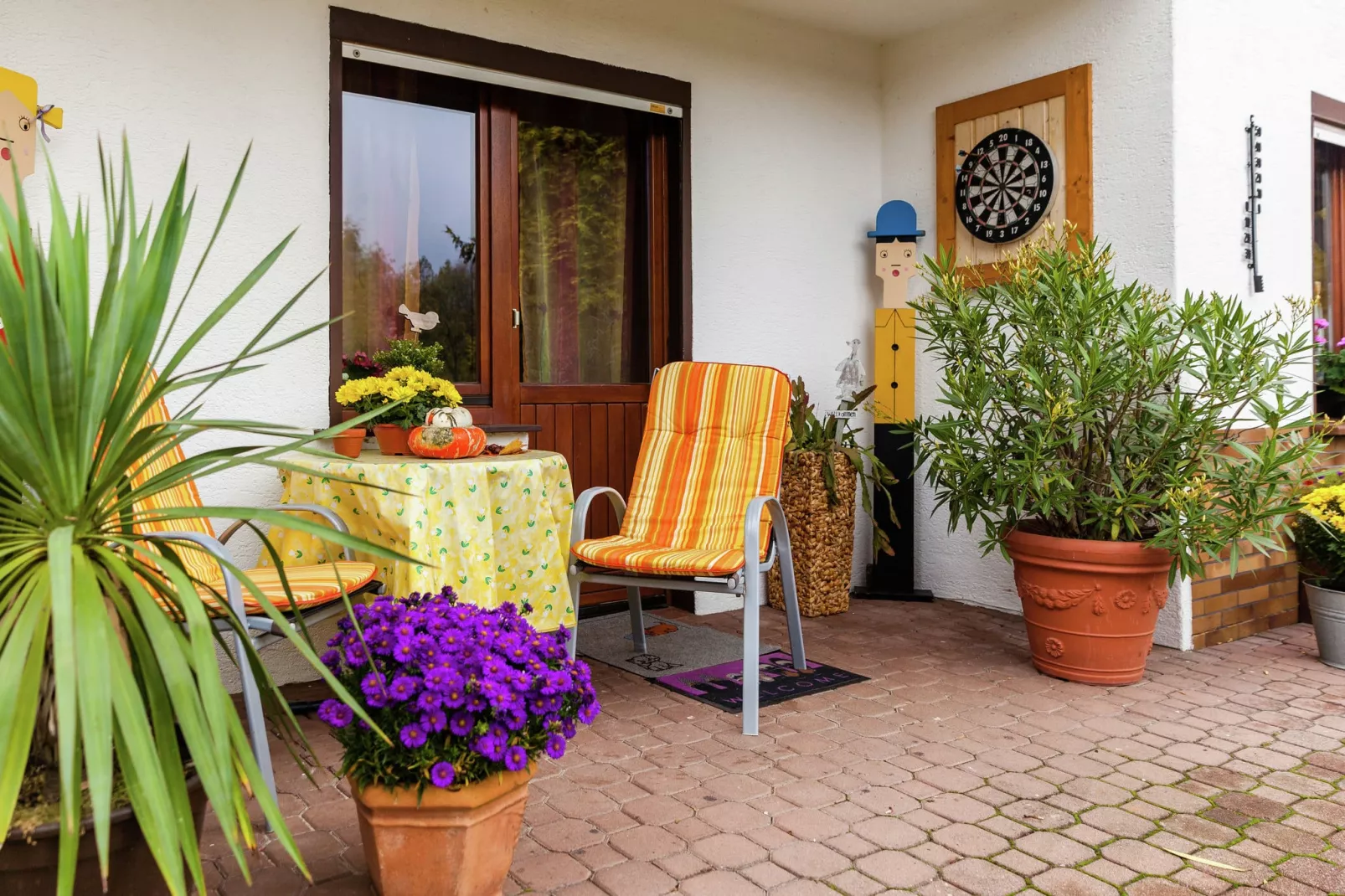 Goebel-Terrace balcony