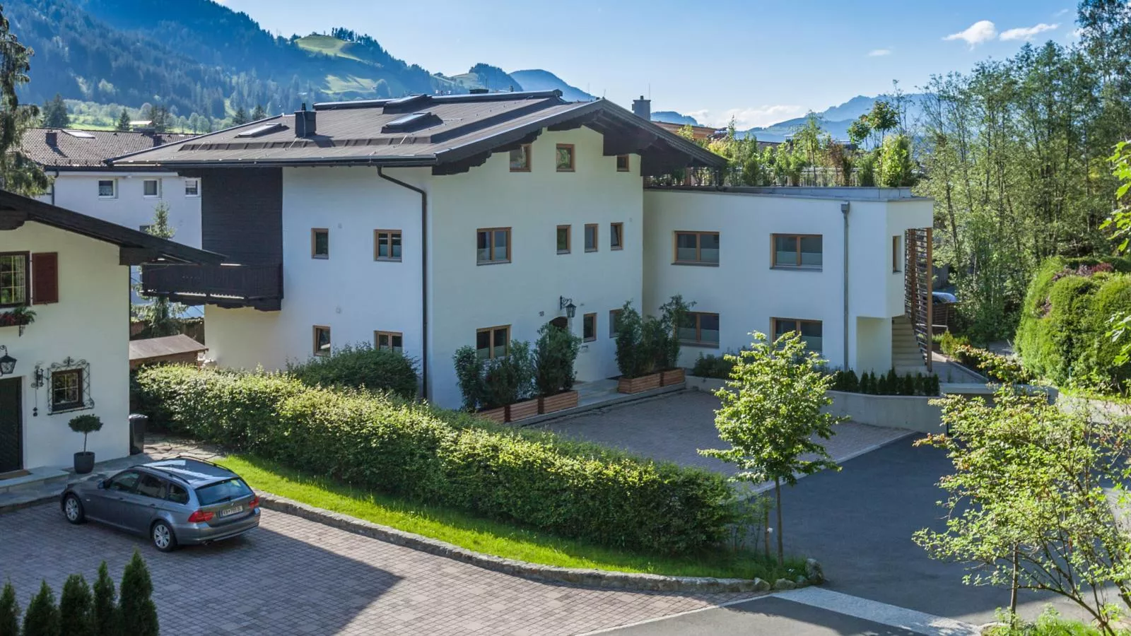 Kitz Apartments Top 1-Exterior summer