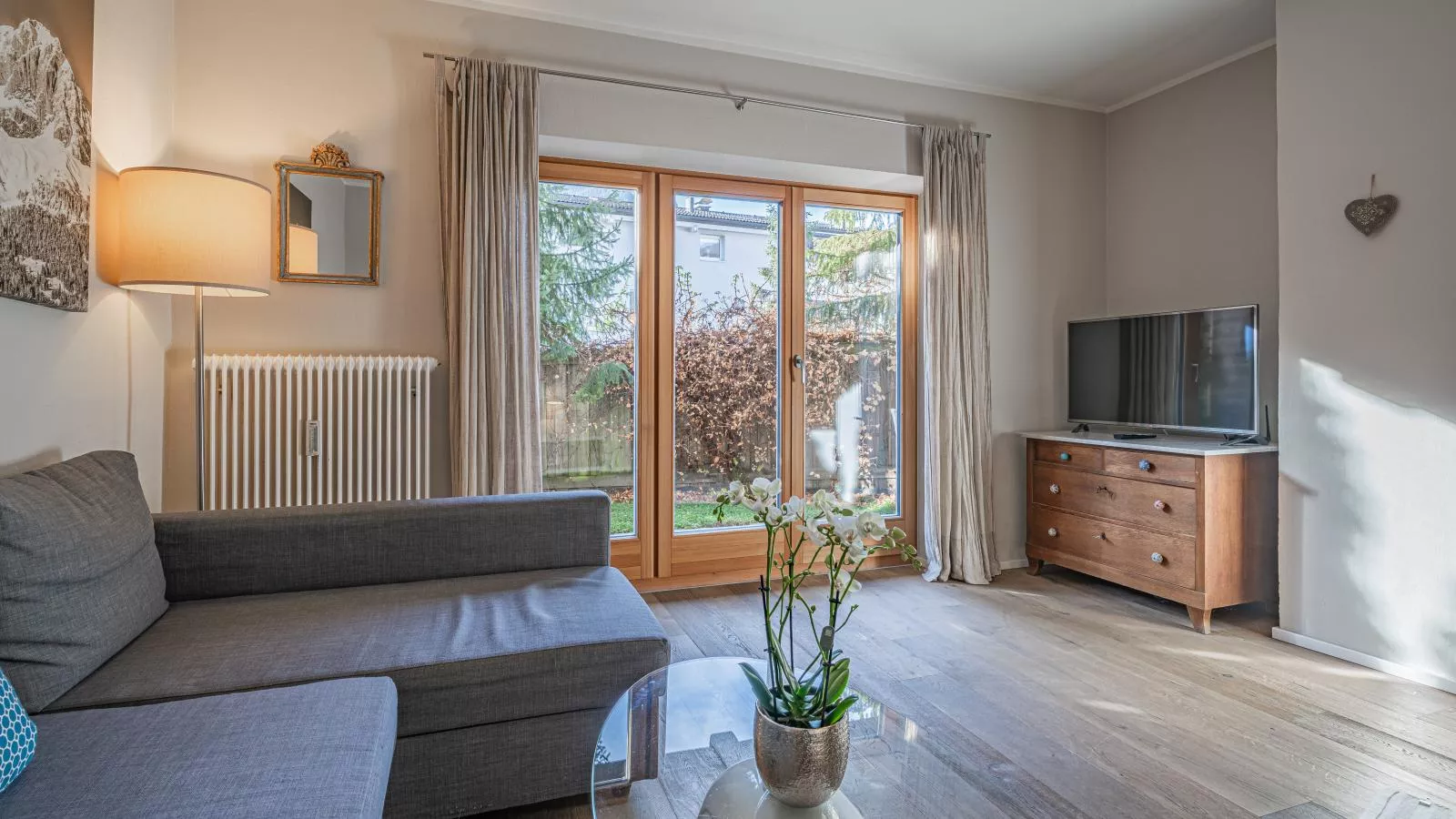 Kitz Apartments Top 1-Living room